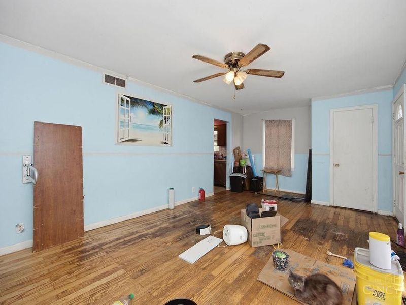 588 Valleyview Drive, Hamilton, OH 45013 Photo 7
