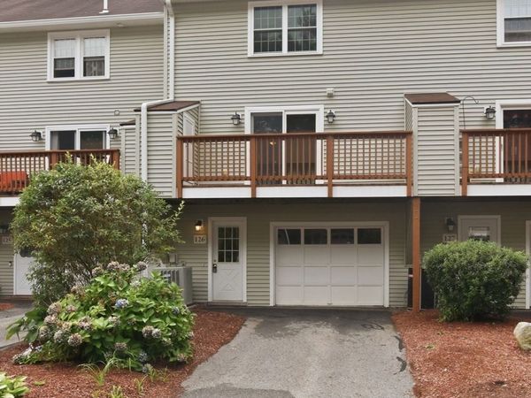 126 Patrick Rd, Unit 126, Tewksbury, MA 01876
