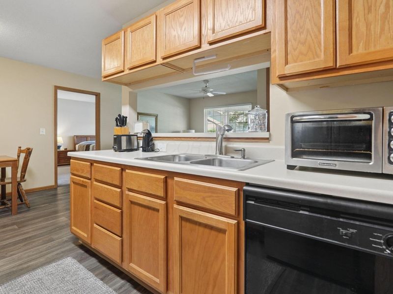 4282 Wincove Dr. Drive, Groveport, OH 43125 Photo 18