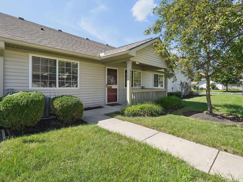 4282 Wincove Dr. Drive, Groveport, OH 43125 Photo 4