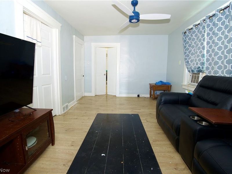 3219 Fulton Road, Cleveland, OH 44109 Photo 13