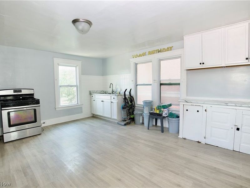 3219 Fulton Road, Cleveland, OH 44109 Photo 15