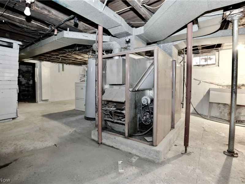 3219 Fulton Road, Cleveland, OH 44109 Photo 30