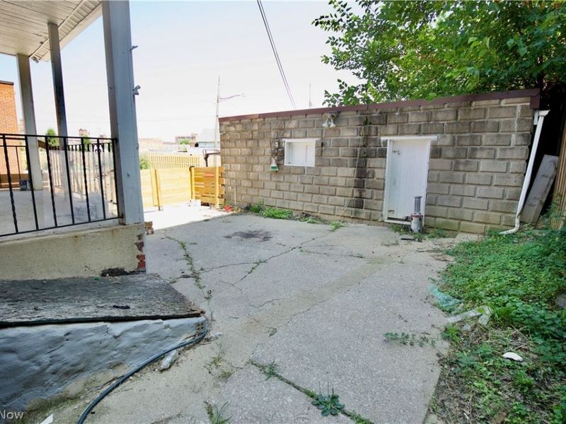 3219 Fulton Road, Cleveland, OH 44109 Photo 37