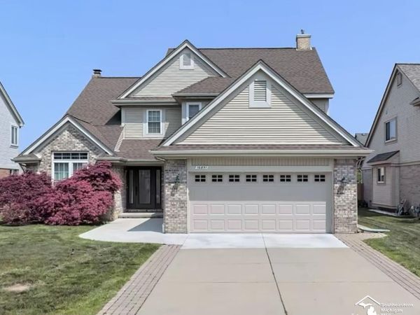 16851 Silverado Drive, Southgate, MI 48195