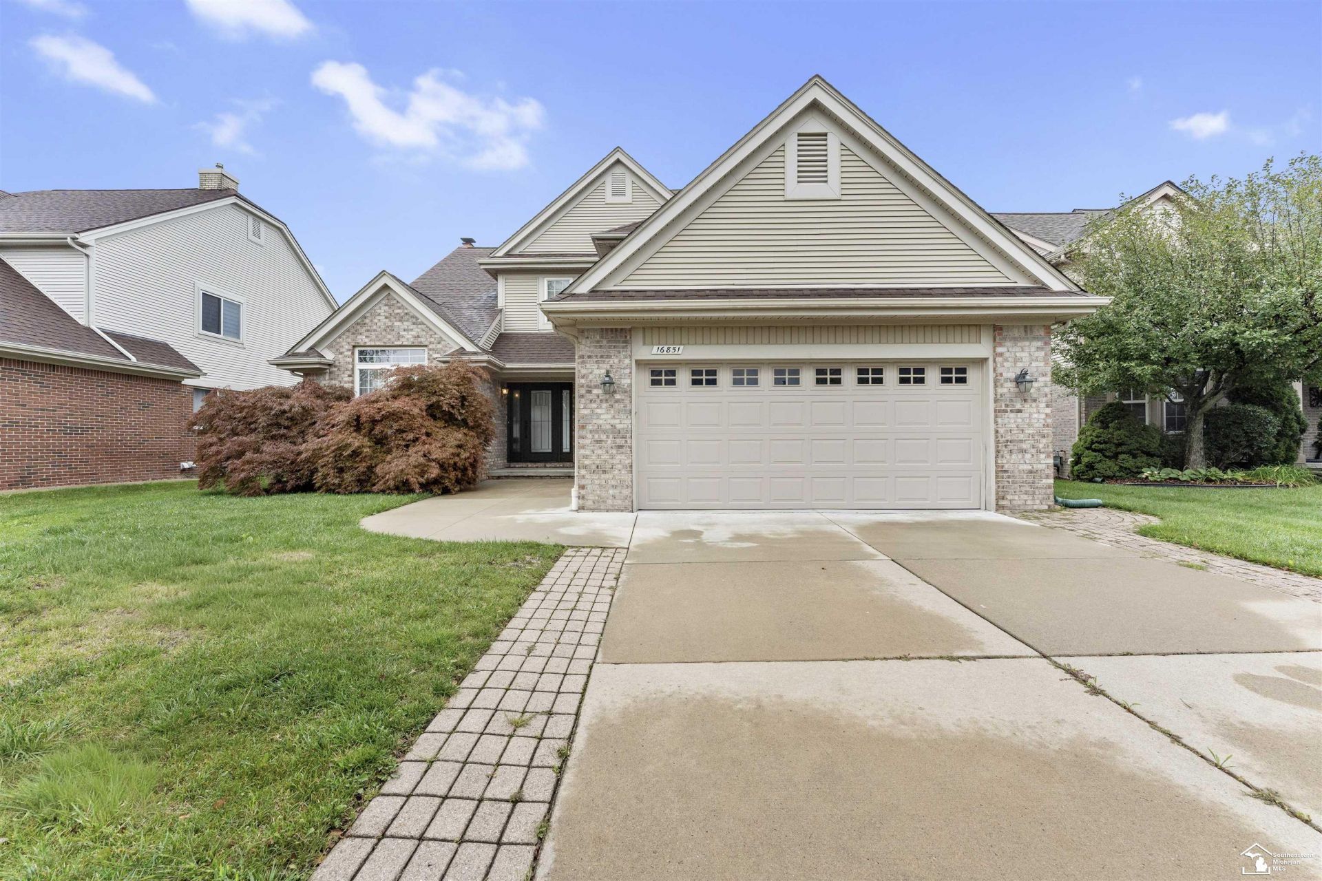 16851 Silverado Drive, Southgate, MI 48195 Main Photo