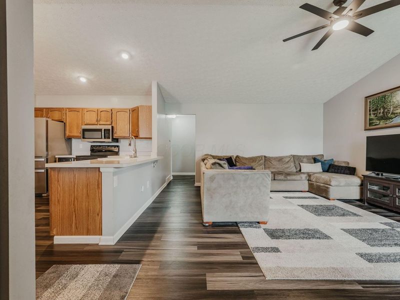 5745 Morningstar Drive, Galloway, OH 43119 Photo 9