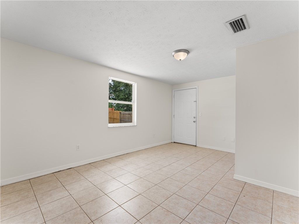 8666 24th Street, Vero Beach, FL 32966 Photo