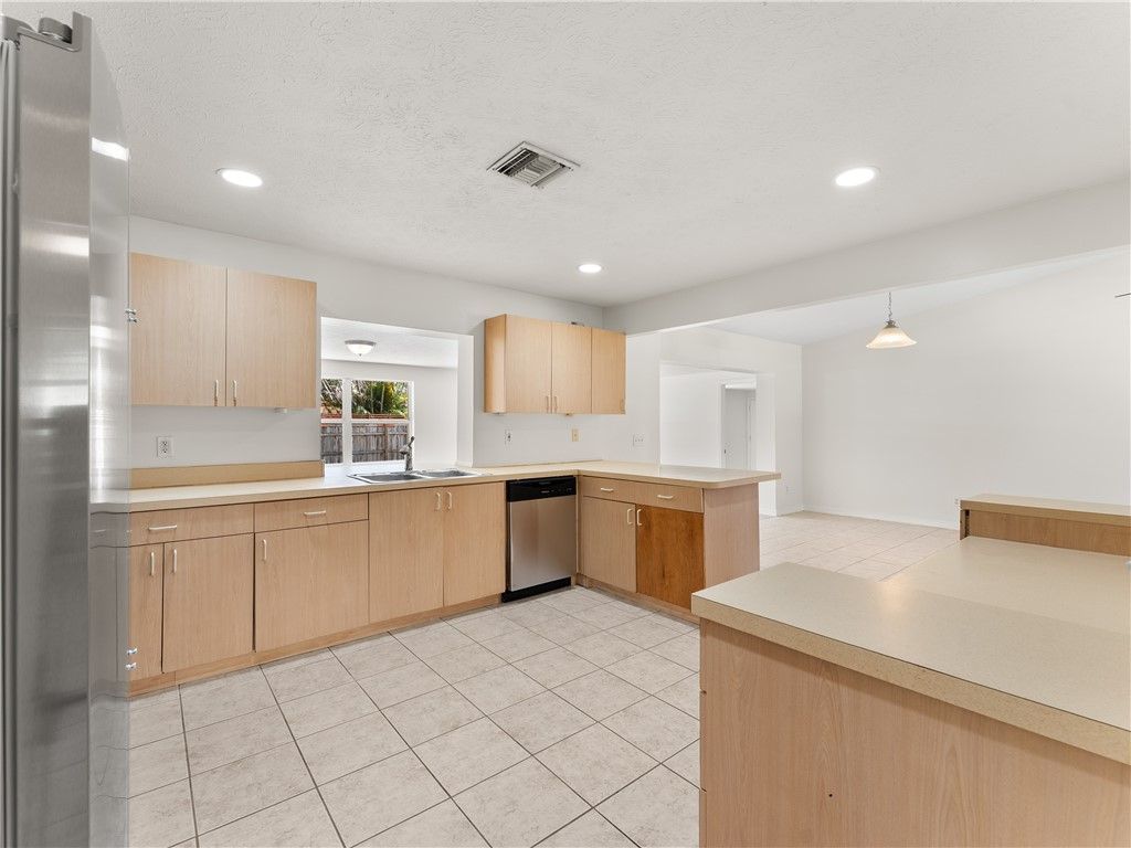 8666 24th Street, Vero Beach, FL 32966 Photo