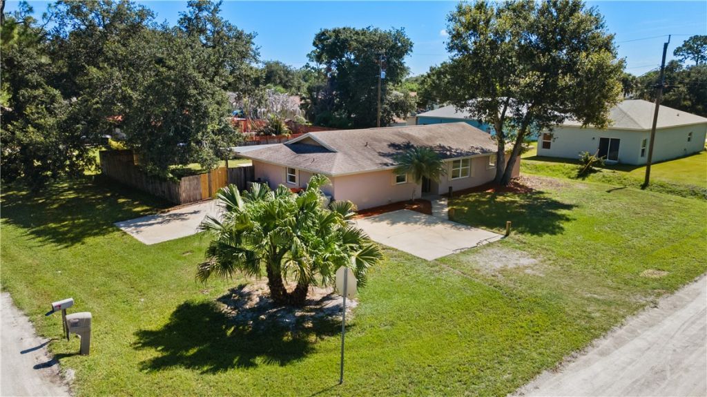 8666 24th Street, Vero Beach, FL 32966 Photo
