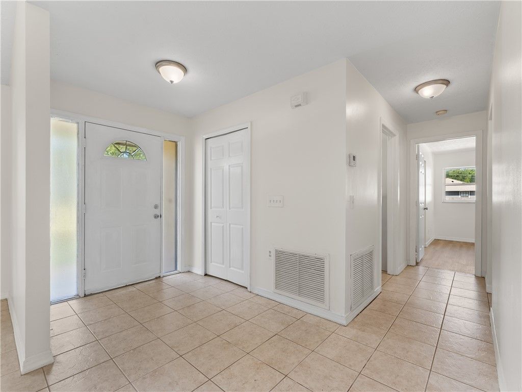 8666 24th Street, Vero Beach, FL 32966 Photo