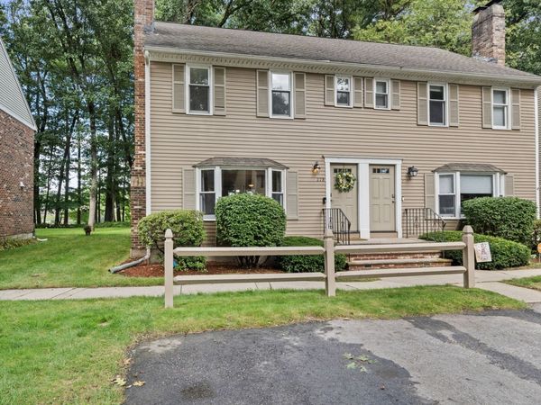 278 Wellman Ave, Unit 278, Chelmsford, MA 01863