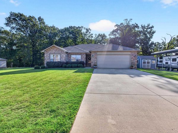 531 Bobwhite Hollow, Lonoke, AR 72086