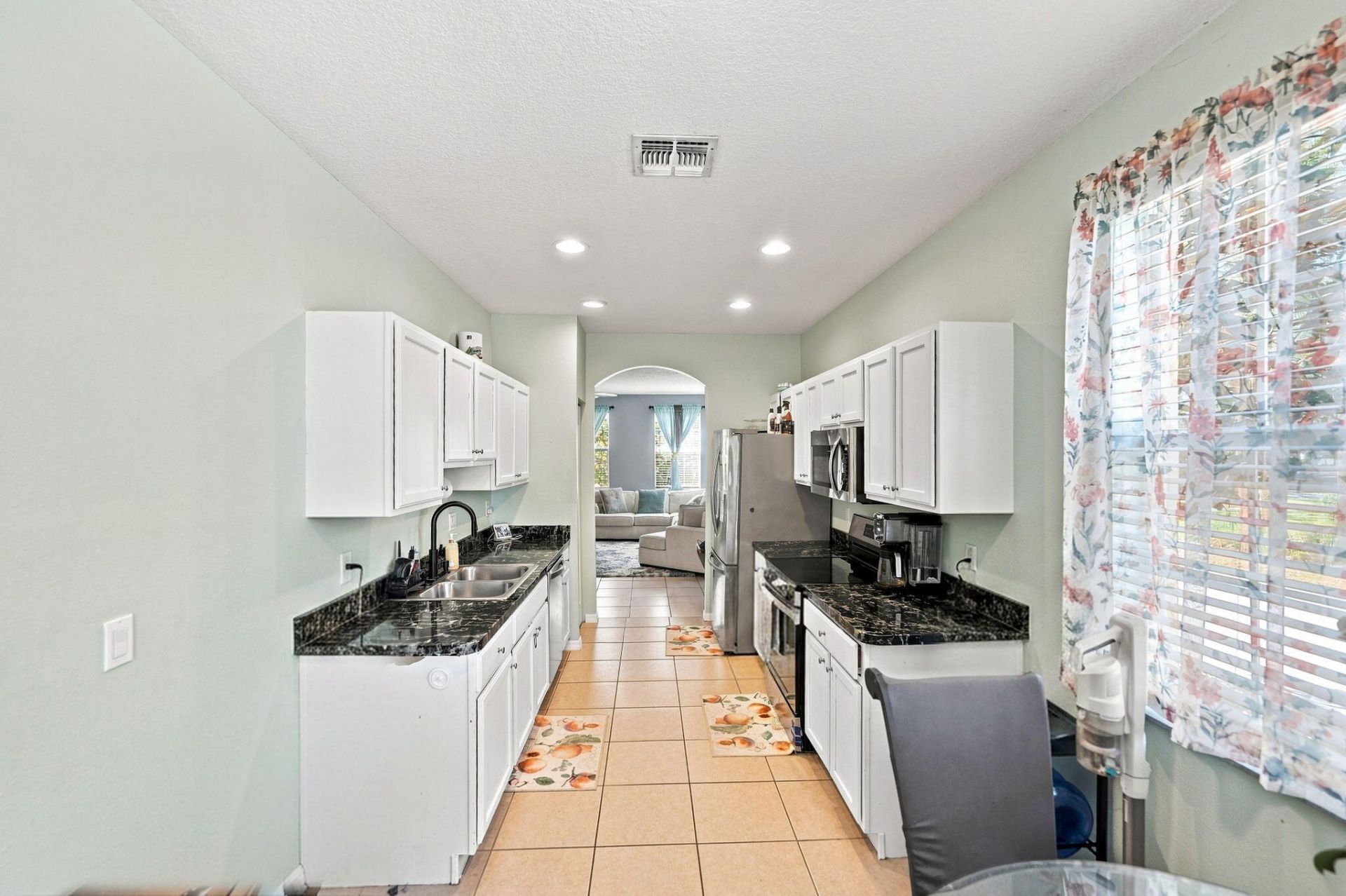 2124 SE Grand Drive, Port Saint Lucie, FL 34952 Photo