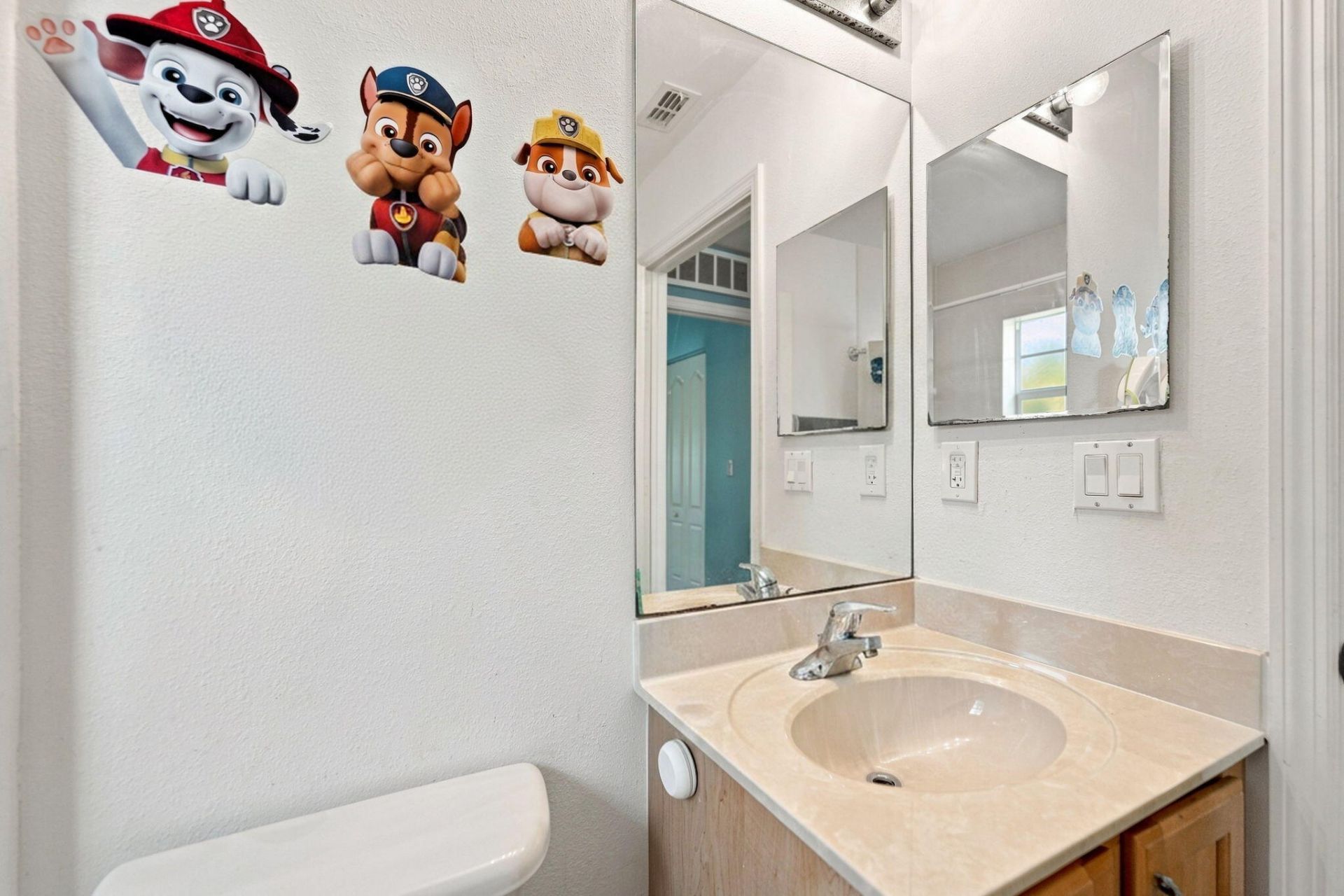 2124 SE Grand Drive, Port Saint Lucie, FL 34952 Photo