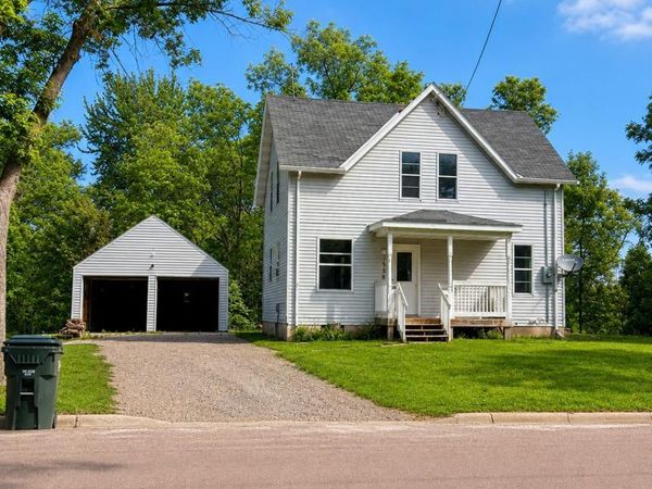 458 4th Street N, Brownton, MN 55312