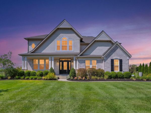 2277 Gingerfield Way, Sunbury, OH 43074