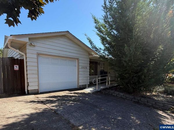 1535 Madison St SE, Albany, OR 97322