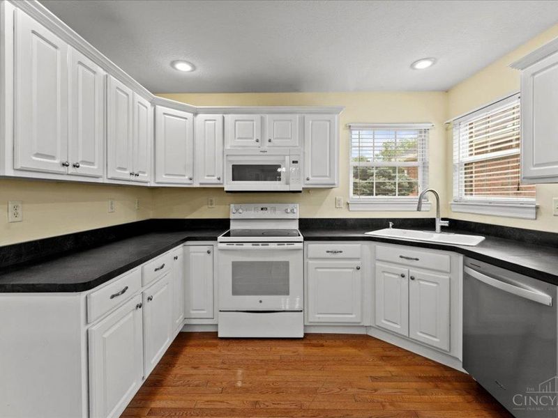 1016 Olde Station Court, Fairfield, OH 45014 Photo 11