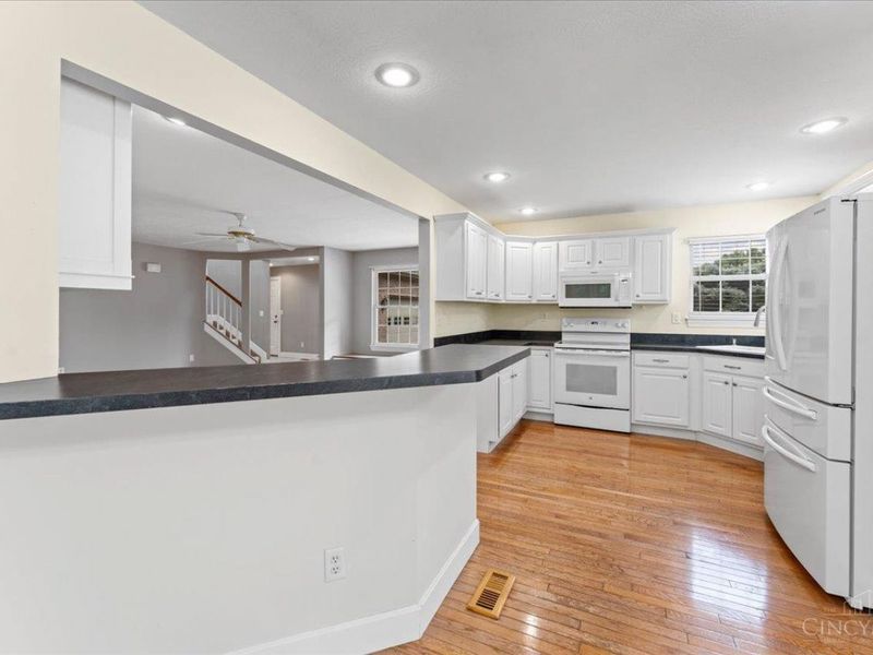1016 Olde Station Court, Fairfield, OH 45014 Photo 13