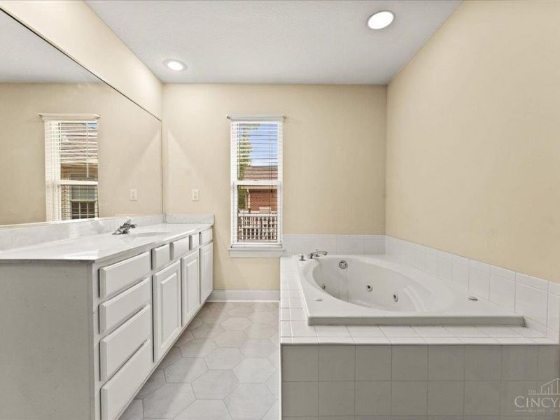 1016 Olde Station Court, Fairfield, OH 45014 Photo 26