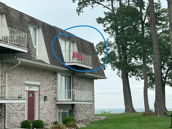 3616 Lakeshore Drive, Unit E11, St. Joseph, MI 49085