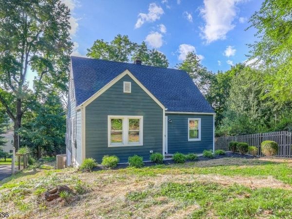 383 Long Hill Rd, Long Hill, NJ 07933