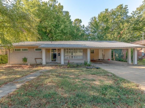 513 W Thomas Ave, Jonesboro, AR 72401