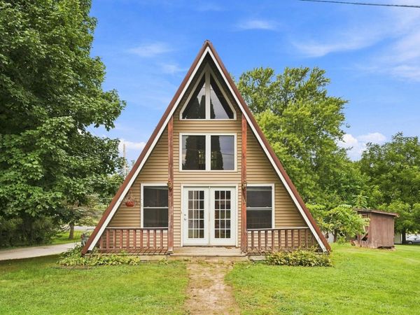 439 S Sidney Street, Shullsburg, WI 53586