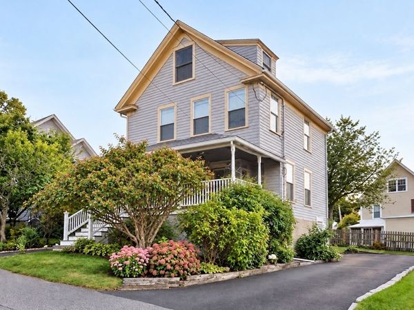 14 Highland Avenue, Hull, MA 02045