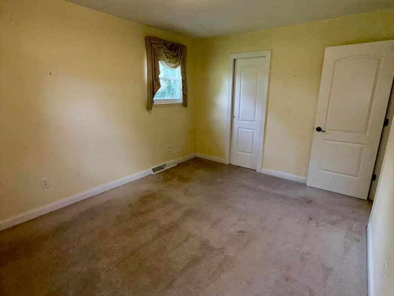 522 Woodside Drive SW, Pataskala, OH 43062 Photo 14