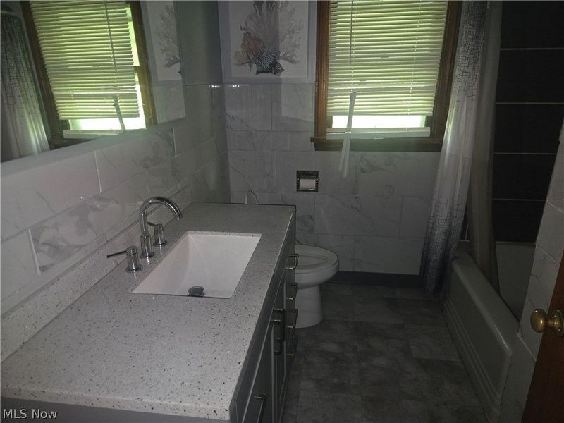 2156 Mcguffey Road, Youngstown, OH 44505 Photo 11