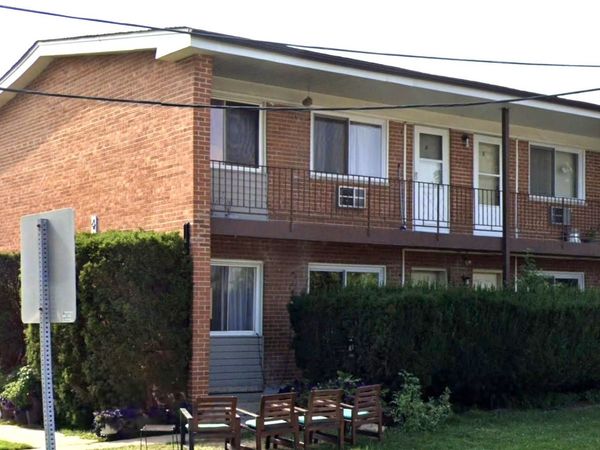 400 W Division Street , Unit 3, Villa Park, IL 60181
