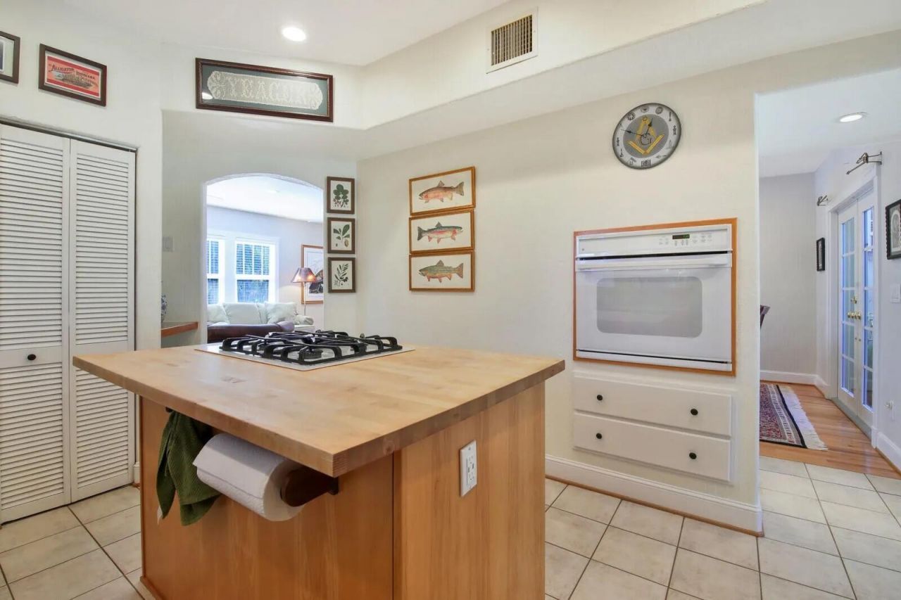 607 Flamingo Drive, West Palm Beach, FL 33401 Photo