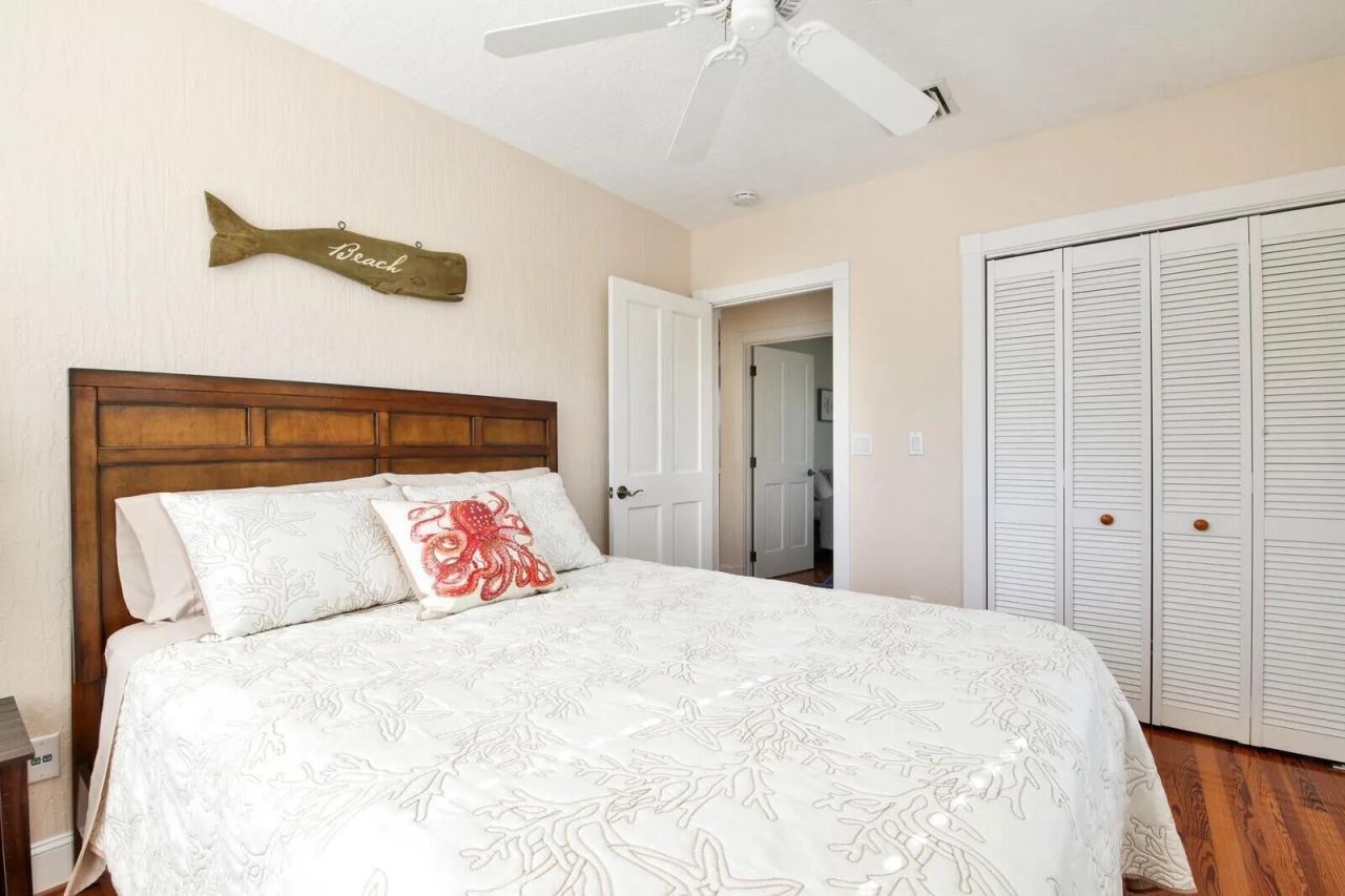 607 Flamingo Drive, West Palm Beach, FL 33401 Photo