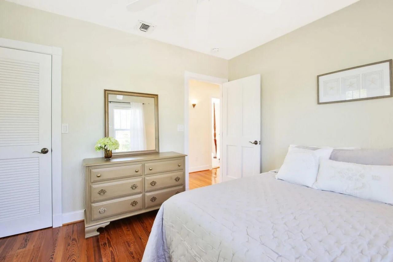 607 Flamingo Drive, West Palm Beach, FL 33401 Photo