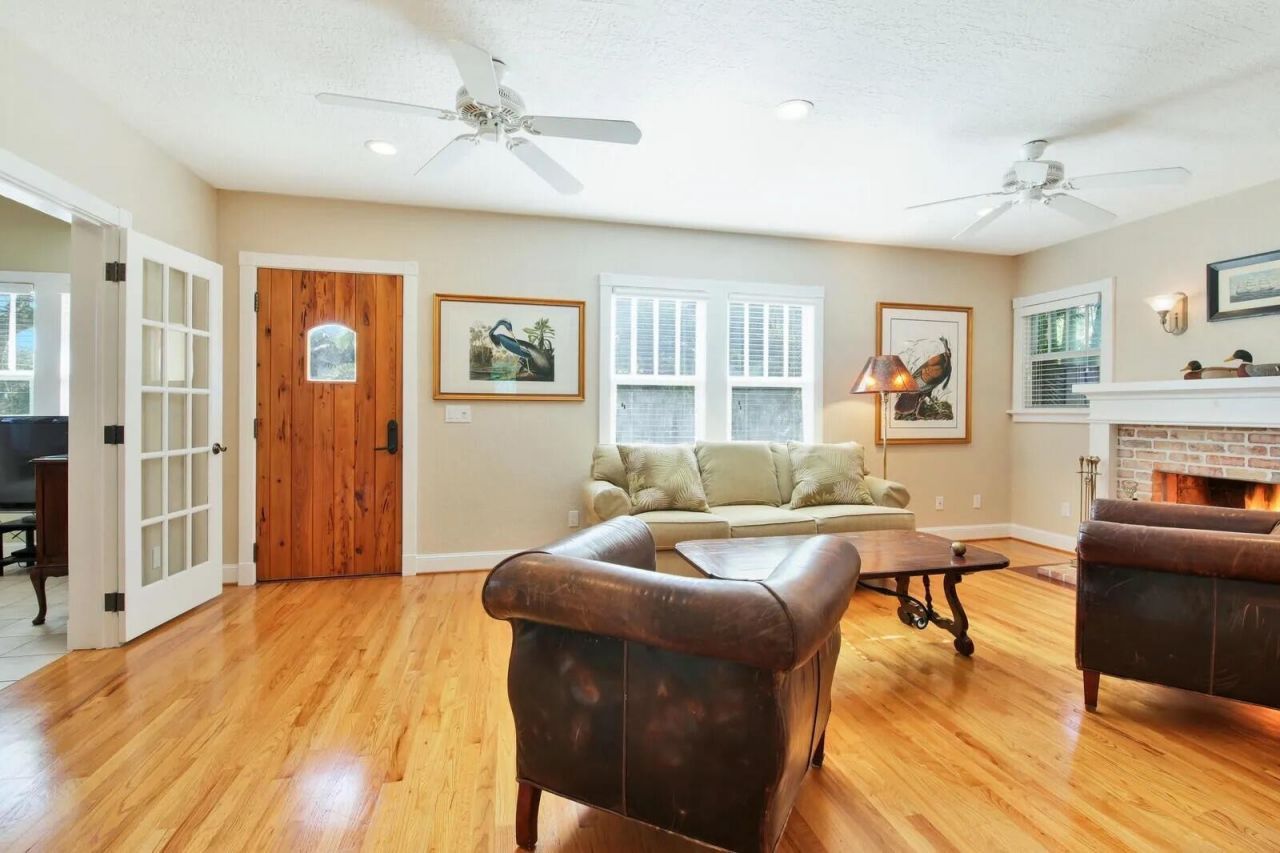 607 Flamingo Drive, West Palm Beach, FL 33401 Photo