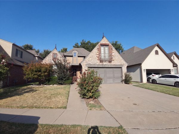 3908 N Pine Avenue , Broken Arrow, OK 74012