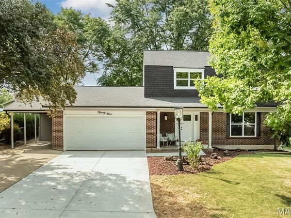 29 Mill Race Drive, St Peters, MO 63376