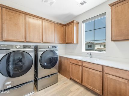 8007 Furnace Creek Drive, Sparks, NV 89436 Photo