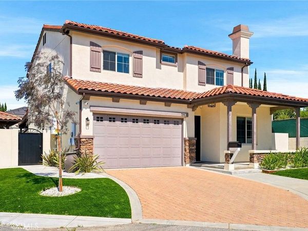 7861 Fluffy Duckling Lane, Winnetka, CA 91306