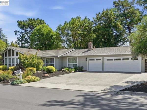 280 Bolla Ave, Alamo, CA 94507