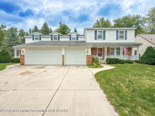 1908 Persimmon Path, Holt, MI 48842