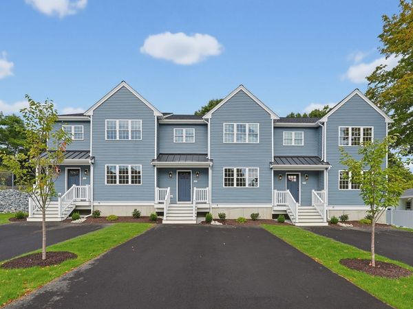 21 Dwinell Road, Unit B, Taunton, MA 02780