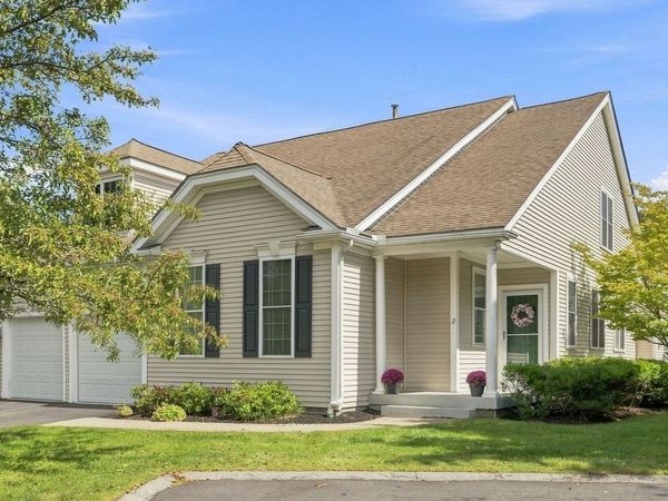 2 Pimpernel Cir, Unit 25, Georgetown, MA 01833