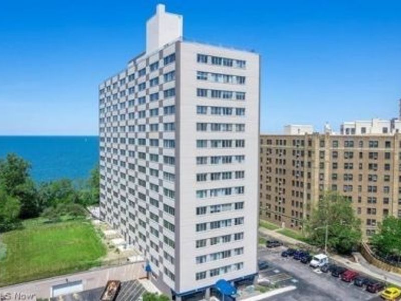 12520 Edgewater Drive, Unit 309, Lakewood, OH 44107 Photo 2
