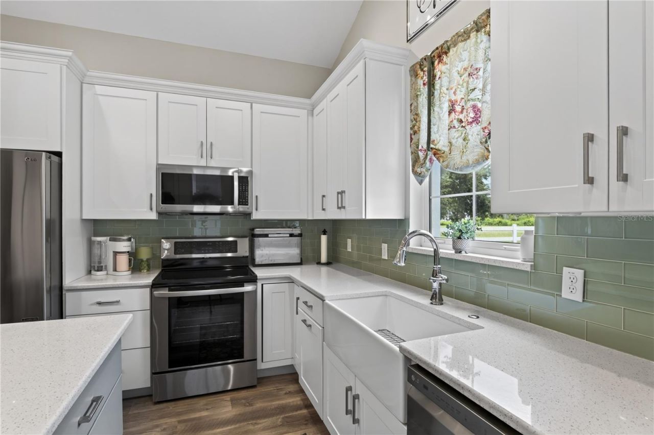 10725 Dark Water Court, Minneola, FL 34715 Photo