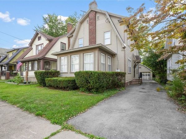 130 Clifton Place, Syracuse, NY 13206