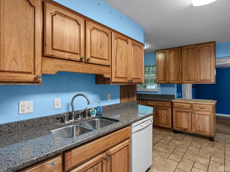 195 Countryside Drive, Enon Vlg, OH 45323 Photo 16