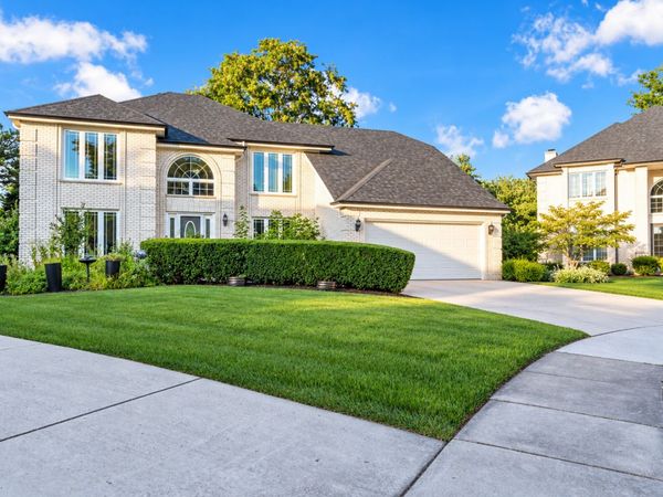 8201 Pine Bluff Court , Darien, IL 60561